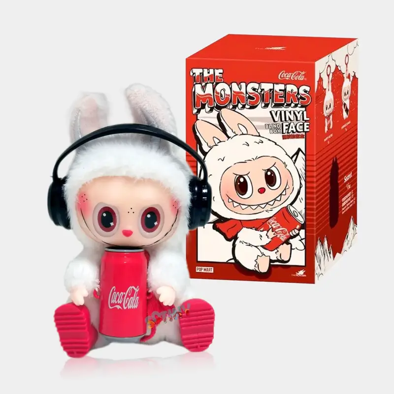 Figura Labubu Coca-Cola Dupe + Acessórios Cor Sortida